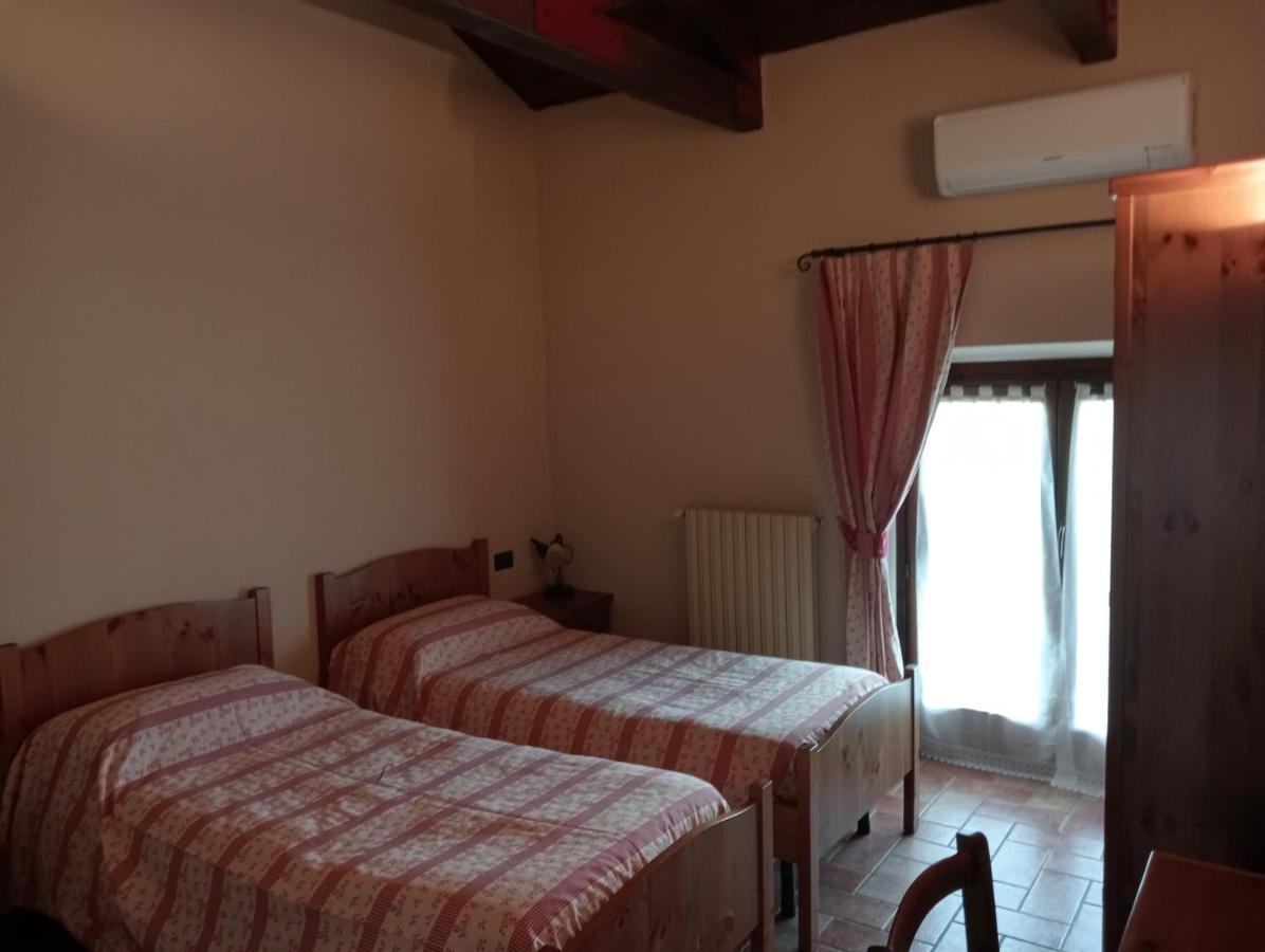 Agriturismo Raimondi Cominesi Amilcare Garlasco Exterior foto